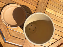 Load image into Gallery viewer, Funeral Urn CRETA Biodegradable