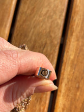 Load image into Gallery viewer, Fermeture collier urne infini