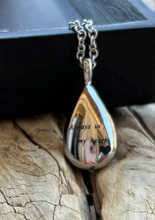 Load image into Gallery viewer, Necklace urn Ange