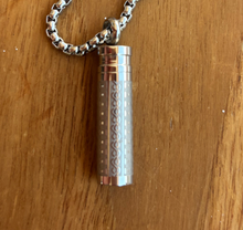 Load image into Gallery viewer, collier urne pulta