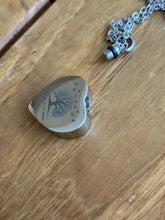 Load image into Gallery viewer, Collier Urne Coeur Arbre de vie - photo 2