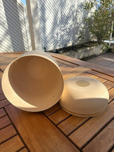 Load image into Gallery viewer, Urne Composite Beige - photo 6