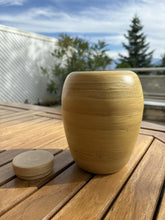 Load image into Gallery viewer, urne funeraire bakka bambou