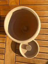 Load image into Gallery viewer, Urne funéraire biodégradable - photo 7