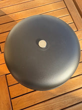 Load image into Gallery viewer, urne funeraire cineraire noire