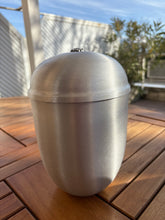 Load image into Gallery viewer, urne funeraire grise