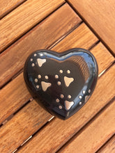 Load image into Gallery viewer, urne funeraire noire coeur pour chat