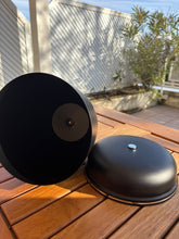 Load image into Gallery viewer, urne noire en metal