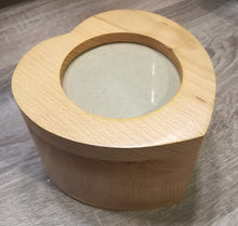 Load image into Gallery viewer, Urn Photo PARAHI