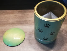 Load image into Gallery viewer, Urn KOKIA