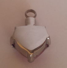 Load image into Gallery viewer, Funeral Jewel: Pink Heart