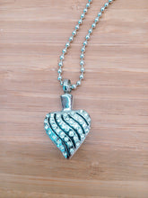 Load image into Gallery viewer, Cinerire Jewel - Silver Heart