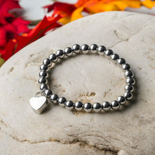Load image into Gallery viewer, bracelet funeraire avec motif coeur