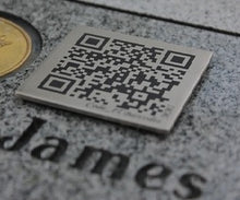 Load image into Gallery viewer, Funeral plate QR code for gravestone
