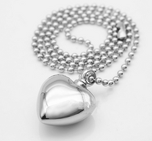 Load image into Gallery viewer, Heart Funeral Pendant