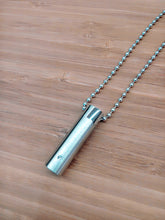 Load image into Gallery viewer, Funeral Jewelry: Urnta