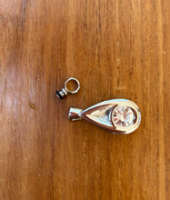 Load image into Gallery viewer, Bijoux Funéraire : LarmRuby - photo 3
