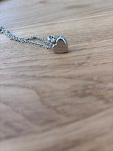 Load image into Gallery viewer, Collier Cinéraire Petit Cœur Argent - photo 5
