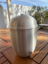 Load image into Gallery viewer, Urne Aluminium Constellation - photo 3
