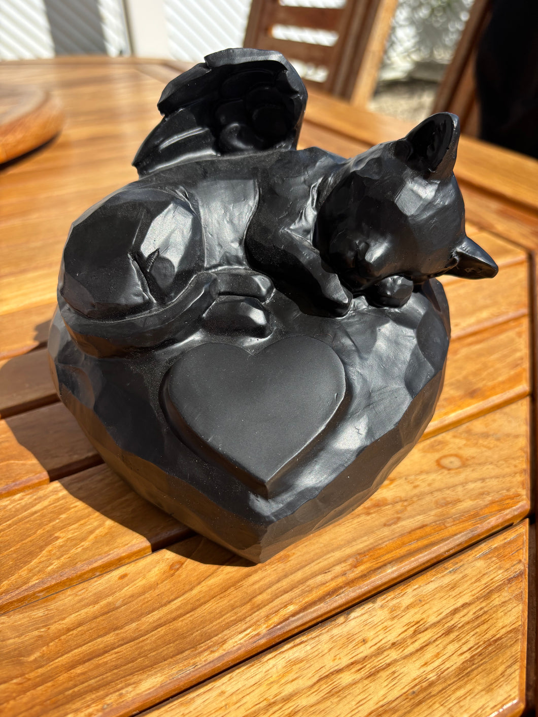 urne angel chat resine