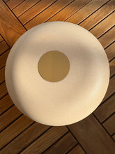 Load image into Gallery viewer, Urne Composite Beige - photo 4

