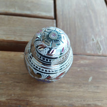Load image into Gallery viewer, Urne Dompop Petit Format - photo 4
