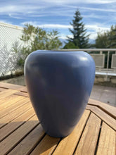 Load image into Gallery viewer, Urne Funéraire CELES Biodégradable - photo 2
