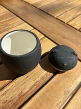 Load image into Gallery viewer, urne funeraire ouverte chat noire
