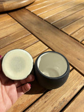 Load image into Gallery viewer, urne lapin ouverte 
