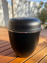 Load image into Gallery viewer, urne paris noire
