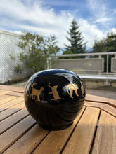 Load image into Gallery viewer, urne sphere chat
