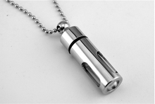 Load image into Gallery viewer, pendentif cineraire transparent argent
