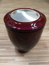 Load image into Gallery viewer, Metal Urn SAMIA Bordeaux
